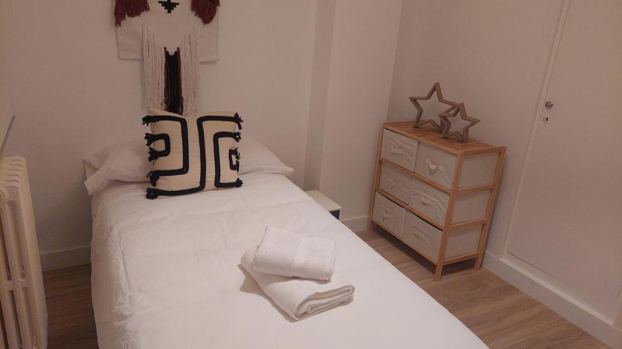 Tuguest Pedro Antonio II Apartment Granada Exterior photo